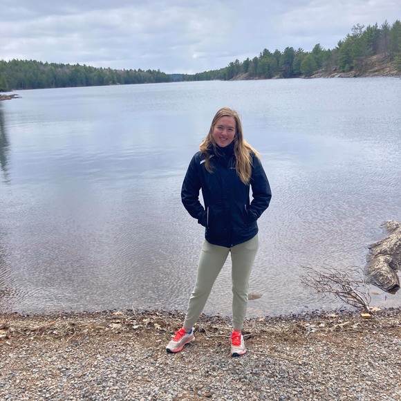 Meet your Posher, Michelle - Picture 1 of 1